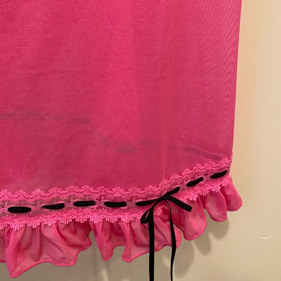 Y2k Victoria’s Secret Chemise - Picture 5 of 6